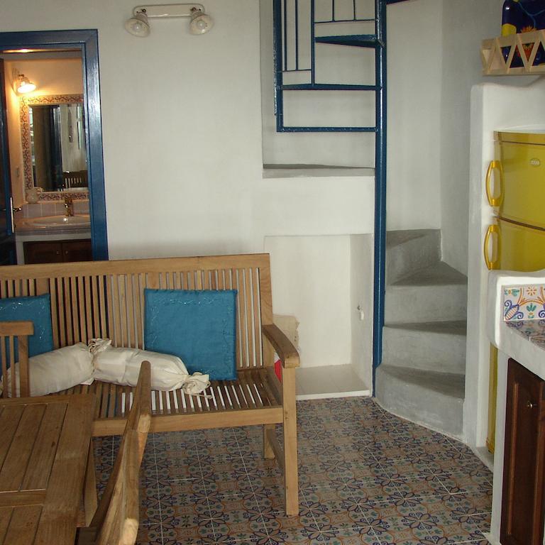 La Casa Di Via Lungomare Villa Santa Marina Salina Bagian luar foto