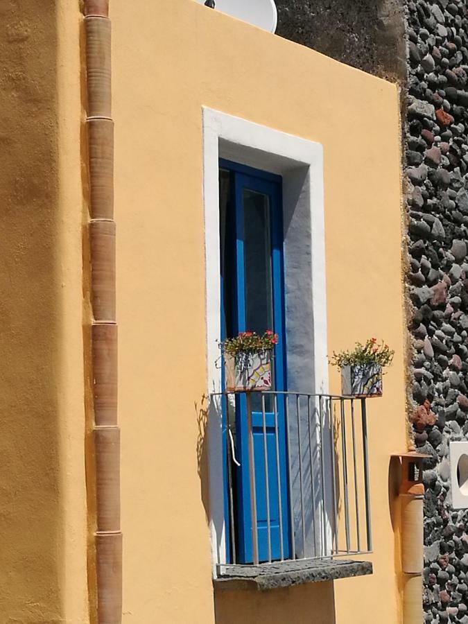 La Casa Di Via Lungomare Villa Santa Marina Salina Bagian luar foto