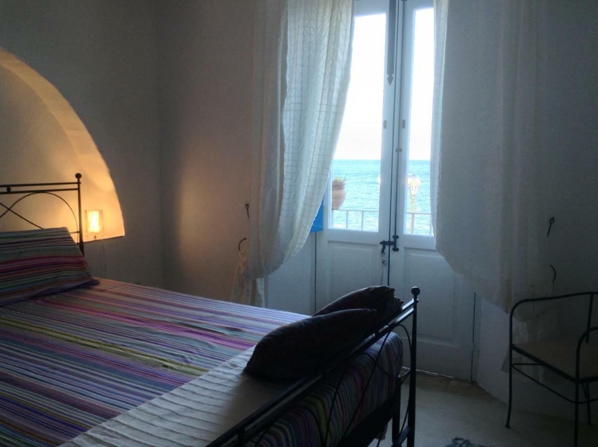 La Casa Di Via Lungomare Villa Santa Marina Salina Bagian luar foto