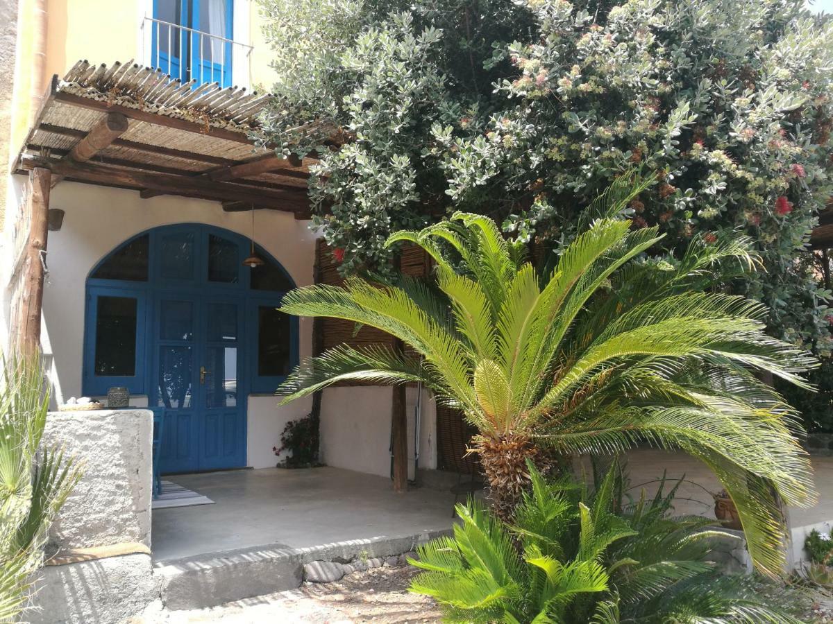 La Casa Di Via Lungomare Villa Santa Marina Salina Bagian luar foto